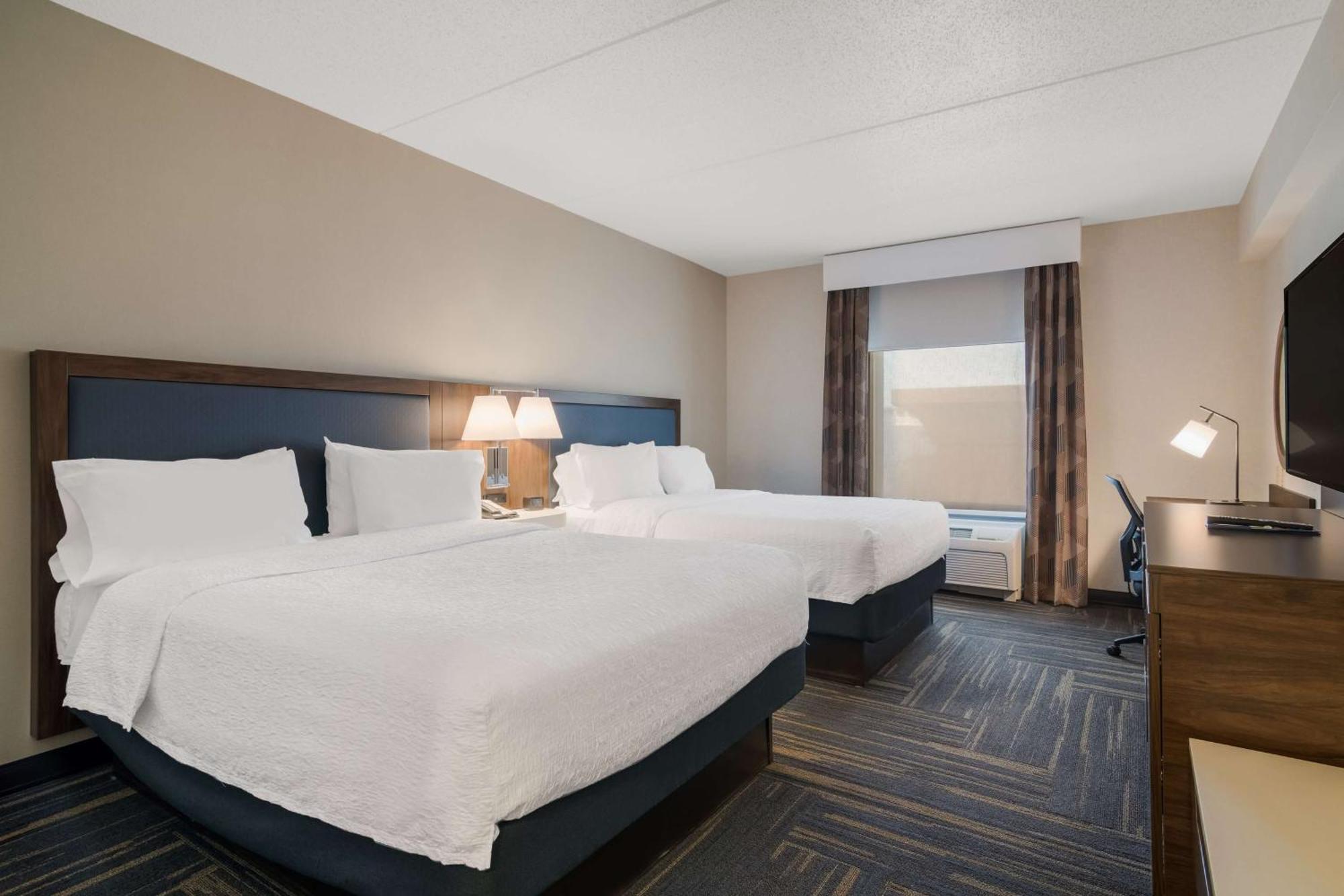 Hampton Inn & Suites פלטסבורג מראה חיצוני תמונה